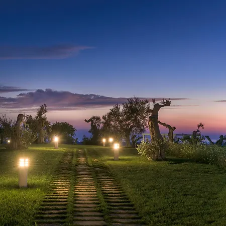 Tenuta Monticelli Bio Relais