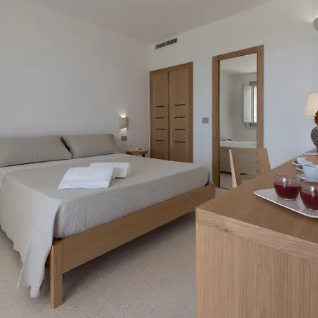 Tenuta Monticelli Bio Relais * Alezio