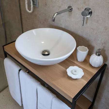 Tenuta Monticelli Bio Relais * Alezio